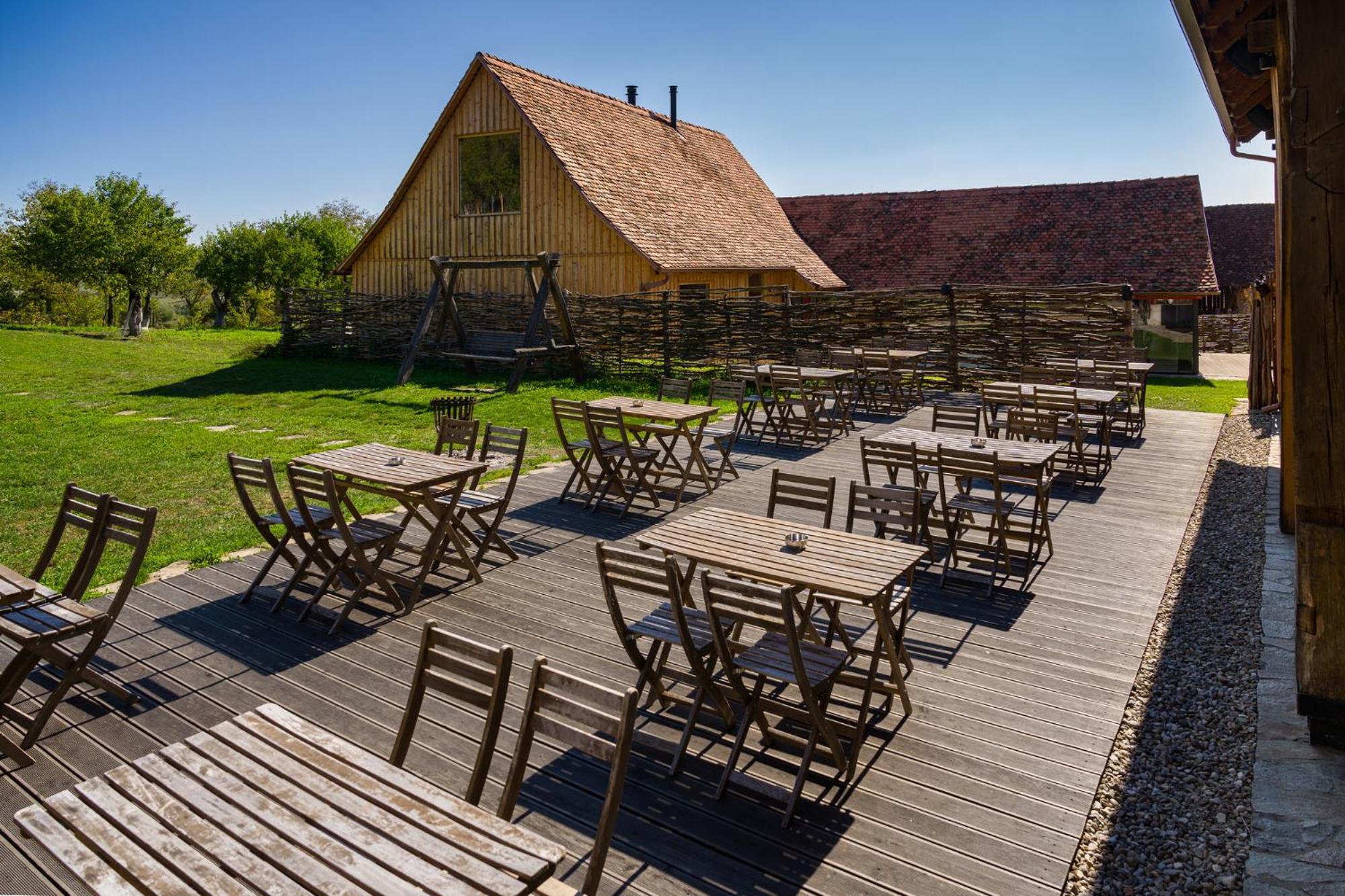 Mesendorf Gasthaus Buitenkant foto
