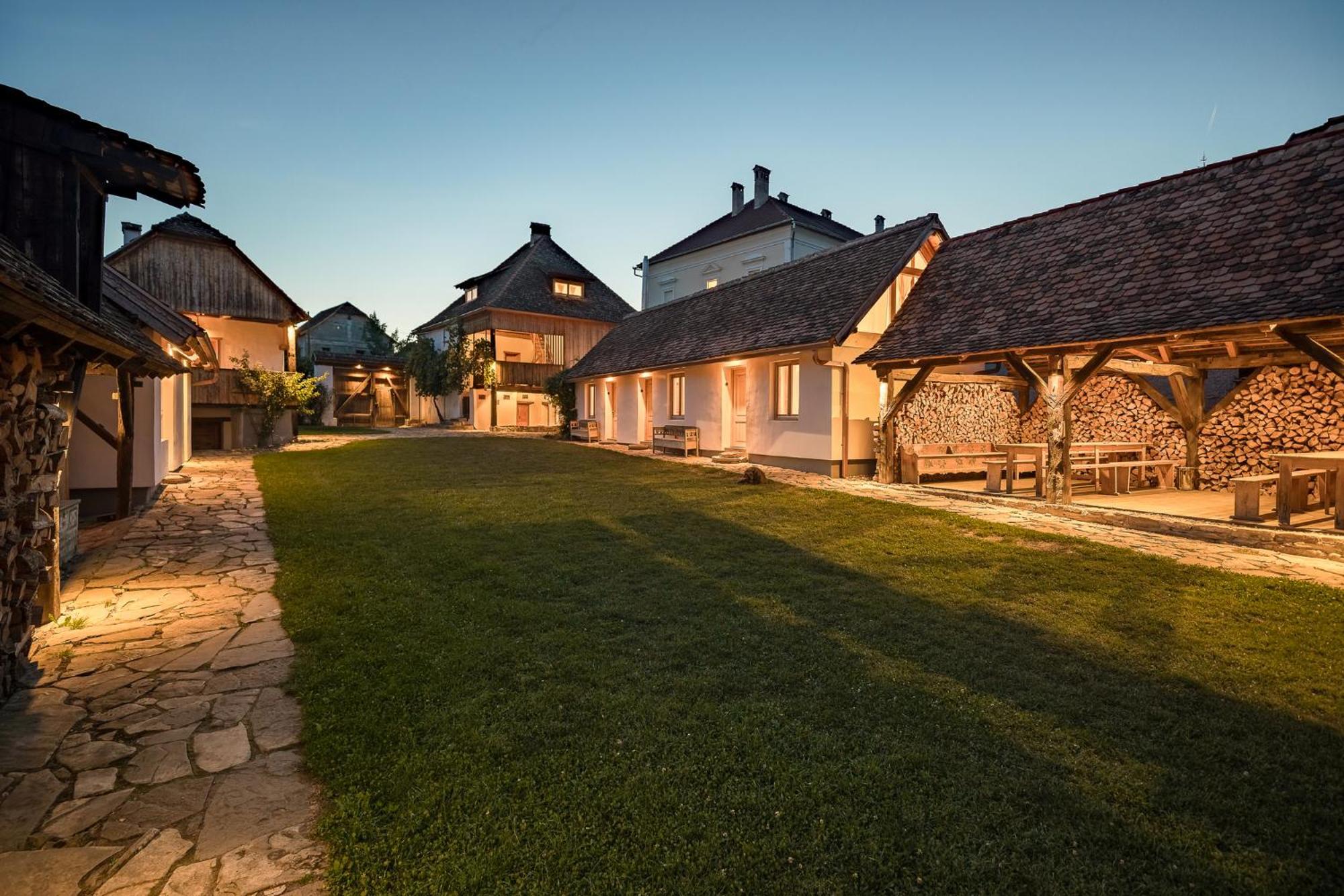 Mesendorf Gasthaus Buitenkant foto