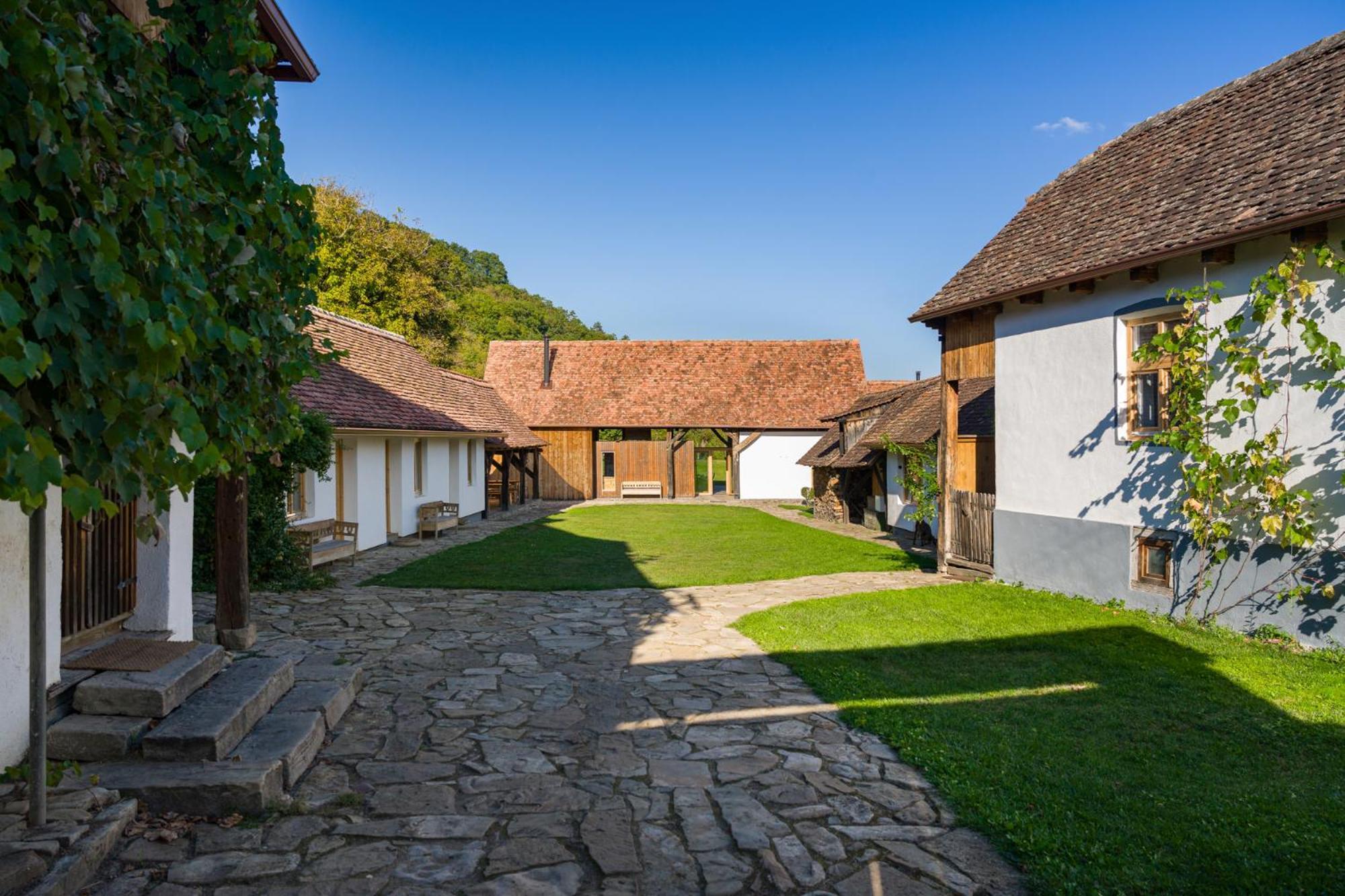 Mesendorf Gasthaus Buitenkant foto